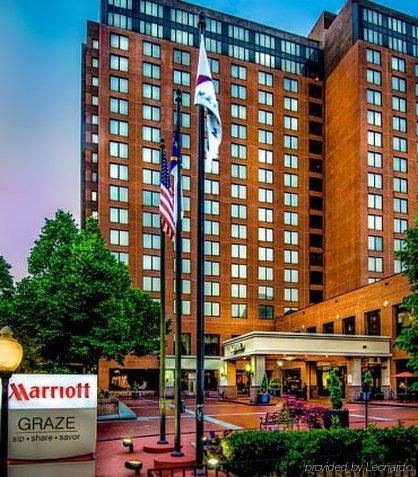 Winston-Salem Marriott Hotel Exterior foto