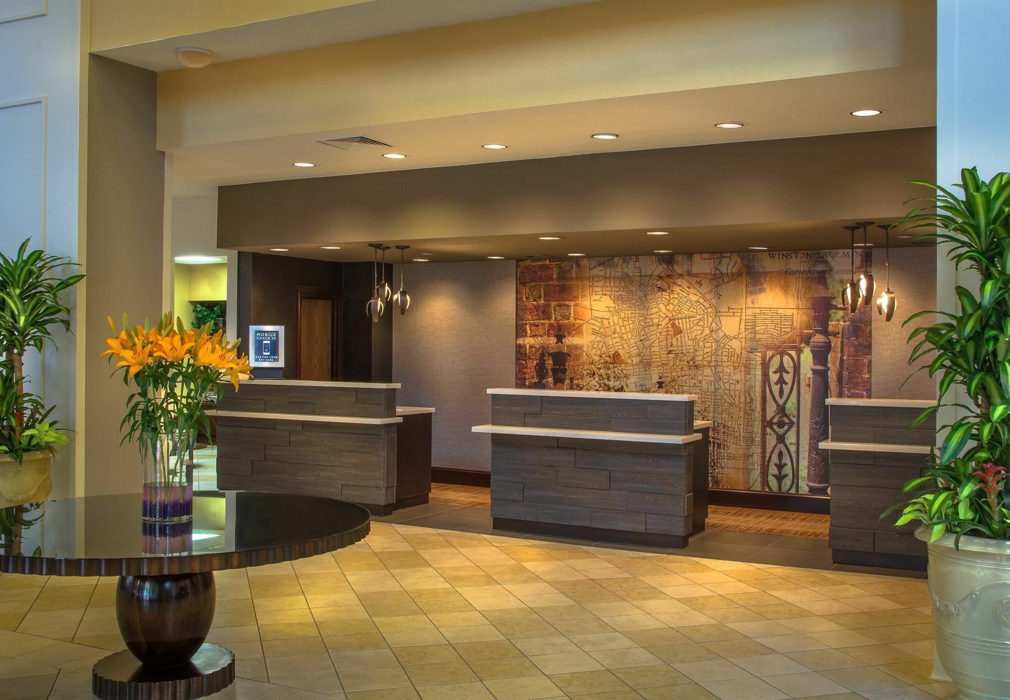 Winston-Salem Marriott Hotel Exterior foto